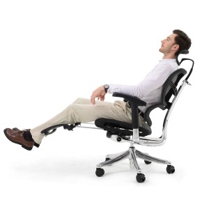 Эргономичное компьютерное кресло Expert Fly с подножкой  (Серое)